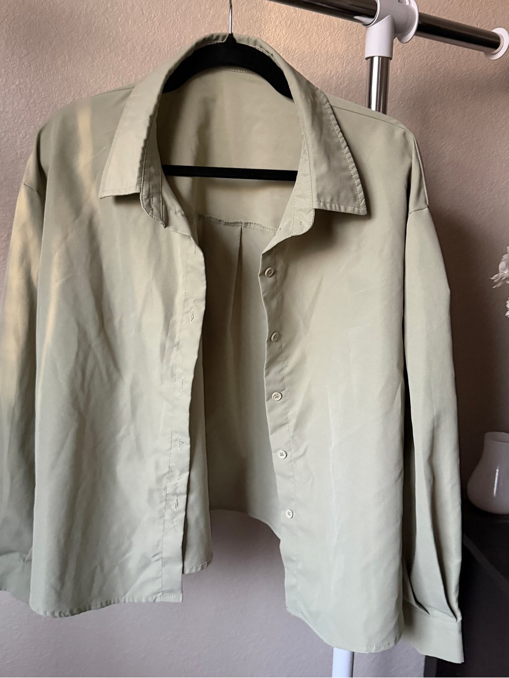 SHEIN Light Sage Green Button-Down Shirt